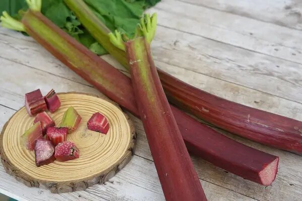 ревень для пирога