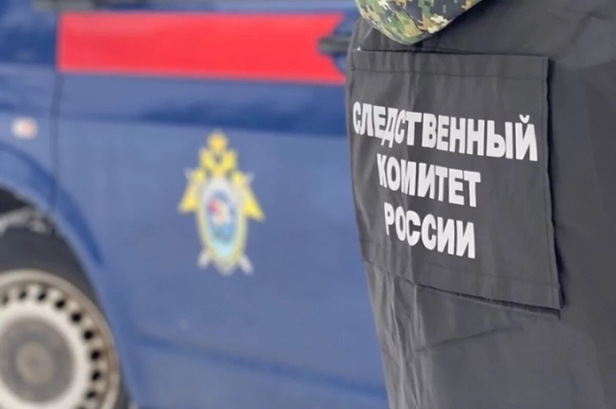    Осиротели шестеро детей.