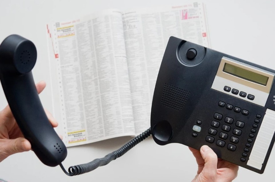    Банки в РФ предложили убрать их звонки клиентам из критериев массового обзвона GLOBAL LOOK PRESS