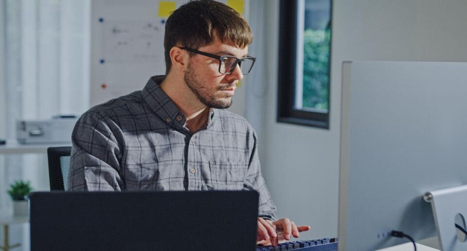    istockphoto.com/Tirachard