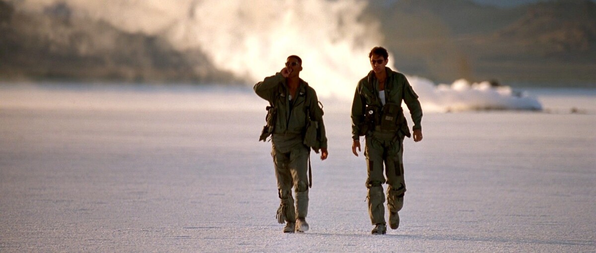 Базовый корабль сбили, свою тарелку разбили, планета в рунах, но надо радоваться!