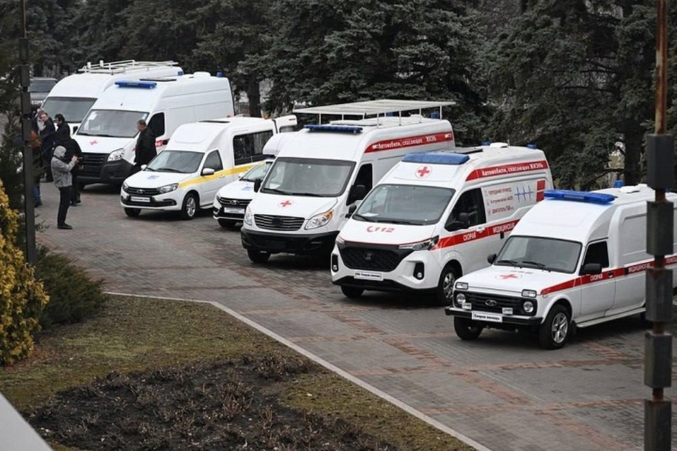    В ДНР медикам Добровольческого корпуса передали спецмашину для работы на передовой. Фото: ТГ/Пушилин