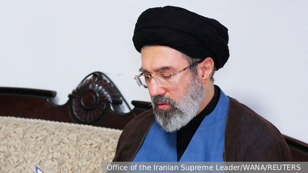     Фото: Office of the Iranian Supreme Leader/WANA/REUTERS    
 Текст: Анастасия Куликова