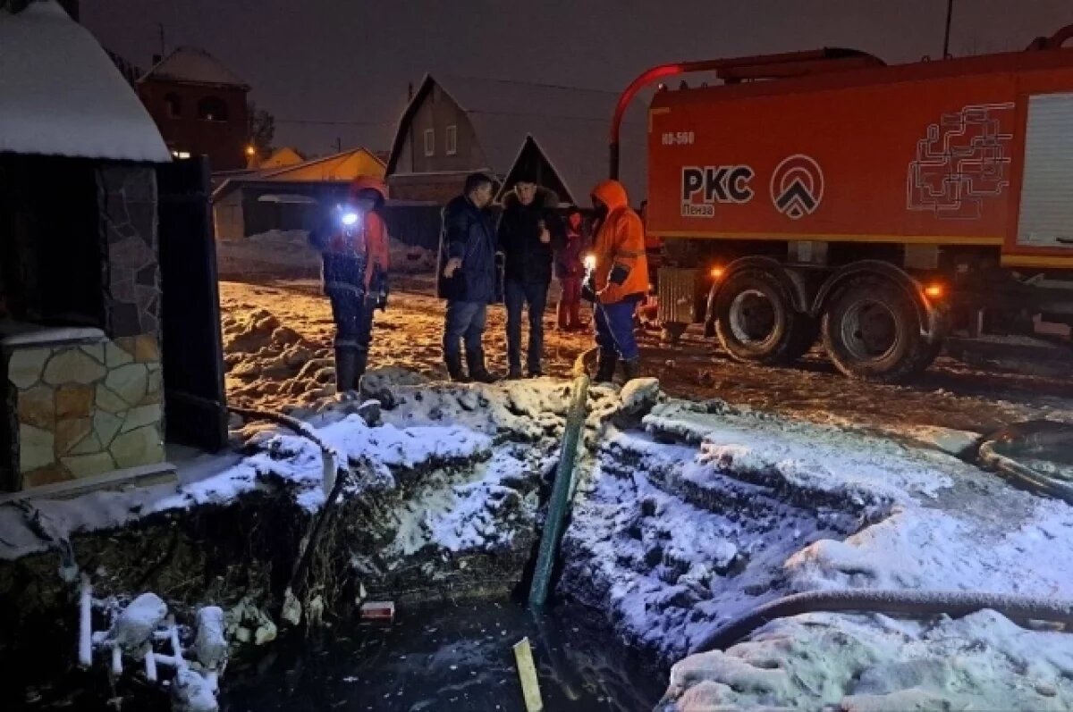    В Пензе ресурсников призвали до 9 Мая восстановить благоустройство