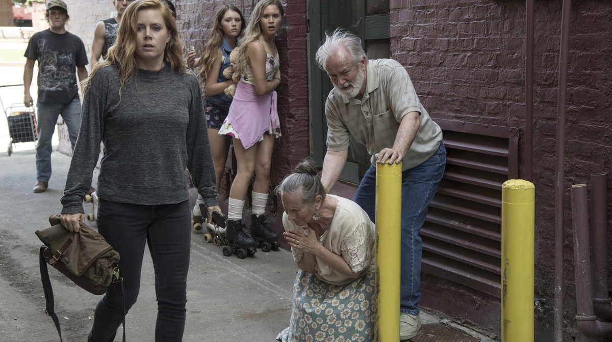 Кадр из мини-сериала «Острые предметы», 2018 год, режиссер Жан-Марк Валле