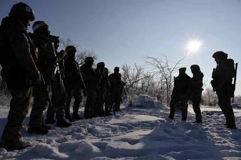    REUTERS / UKRAINIAN ARMED FORCES Редакция