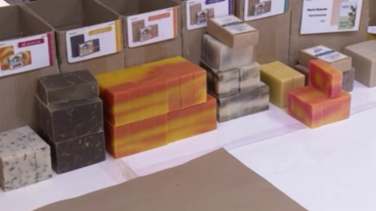    В Курской области региональное правительство поддерживает малый бизнес