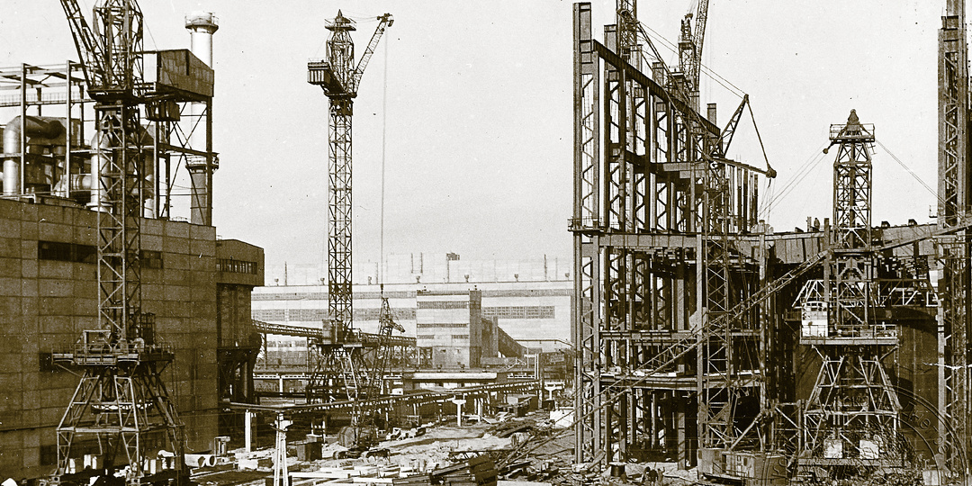 Как комсомольцы построили для англичан «гигант черной металлургии».