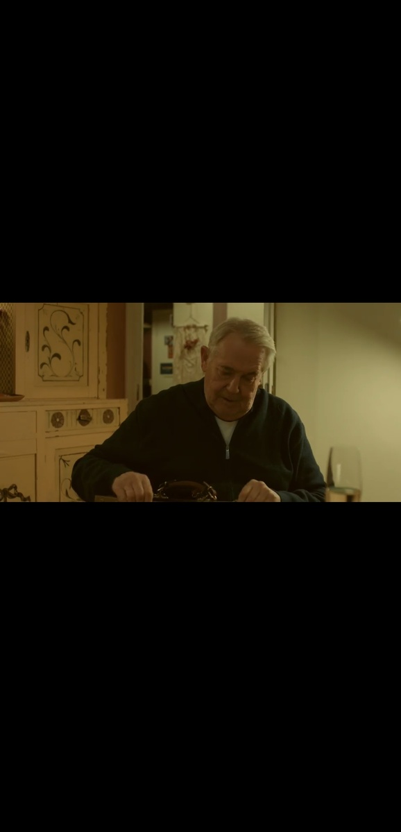 Кадры из фмльма