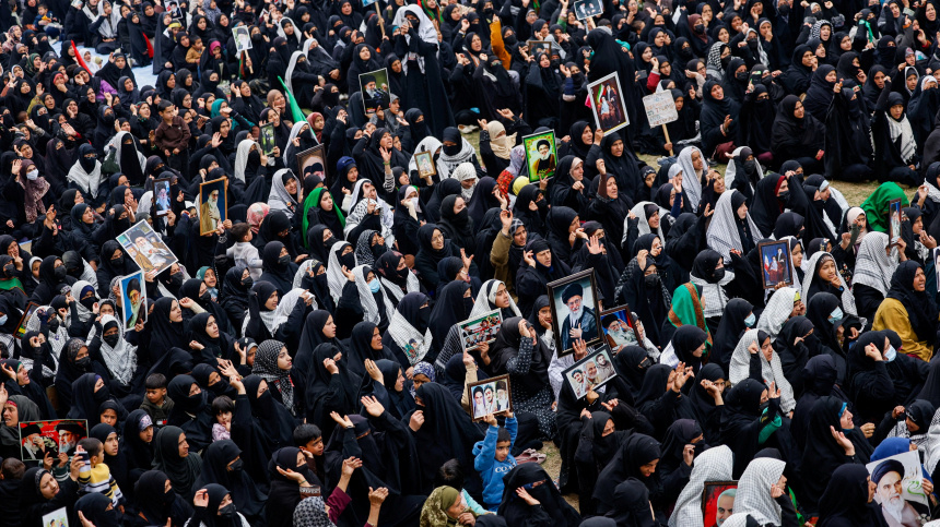    Фото: Reuters/Sharafat Ali; 5-tv.ru