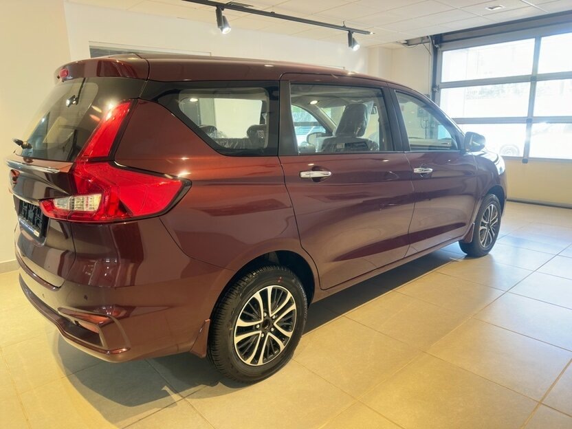 Suzuki Ertiga. Источник иллюстрации - auto.ru