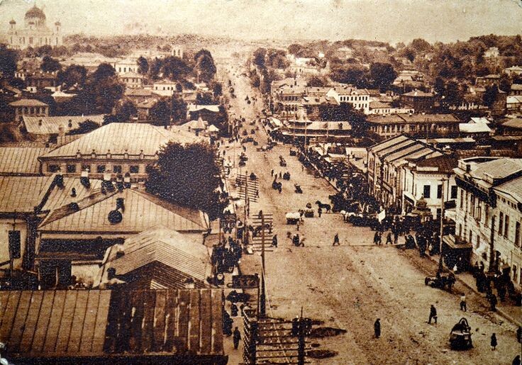 Улица Николаевская в Вятке, начало XX века.