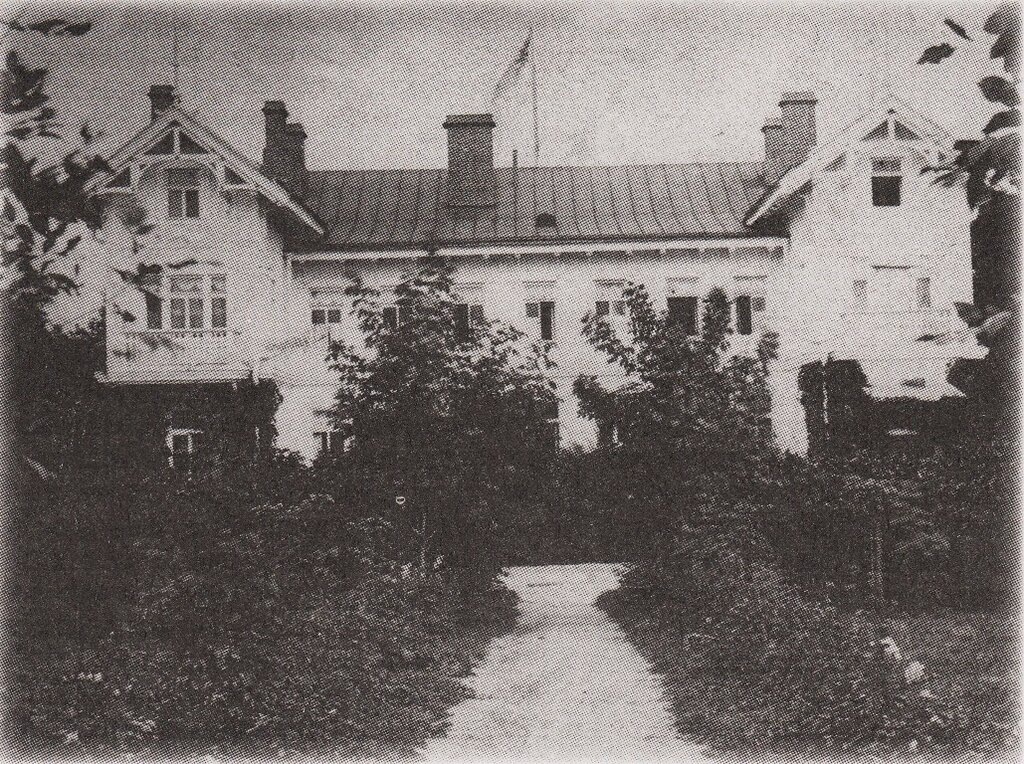 Фото взято из книги "Русские провинциальные усадьбы"