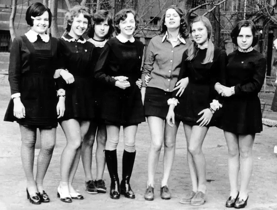 Школьницы СССР