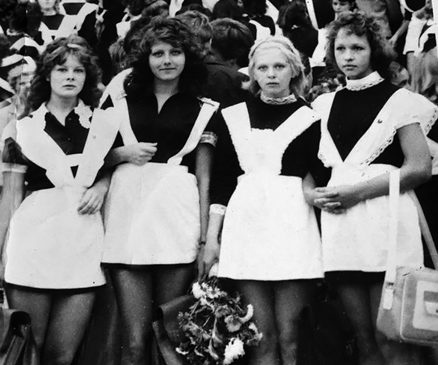 Советские школьницы