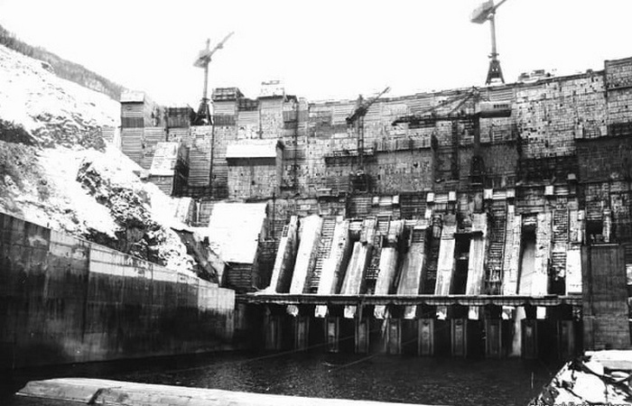 (источник: vedomosti.ru)