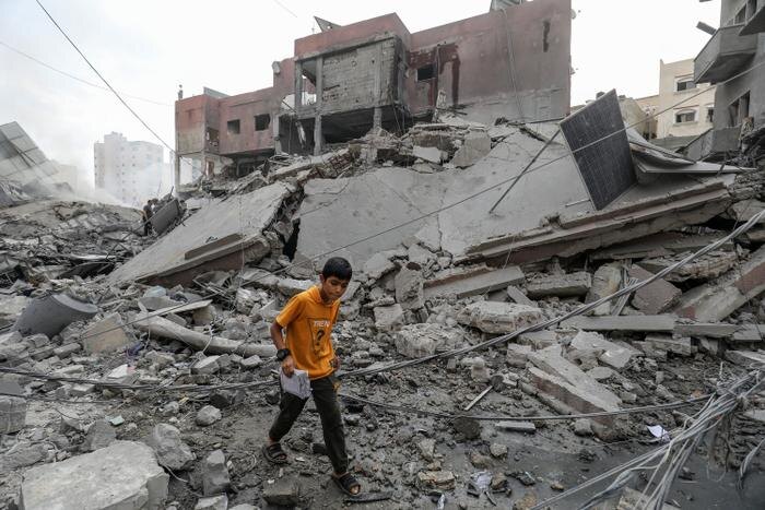 Обложка © Shutterstock / FOTODOM / Anas-Mohammed