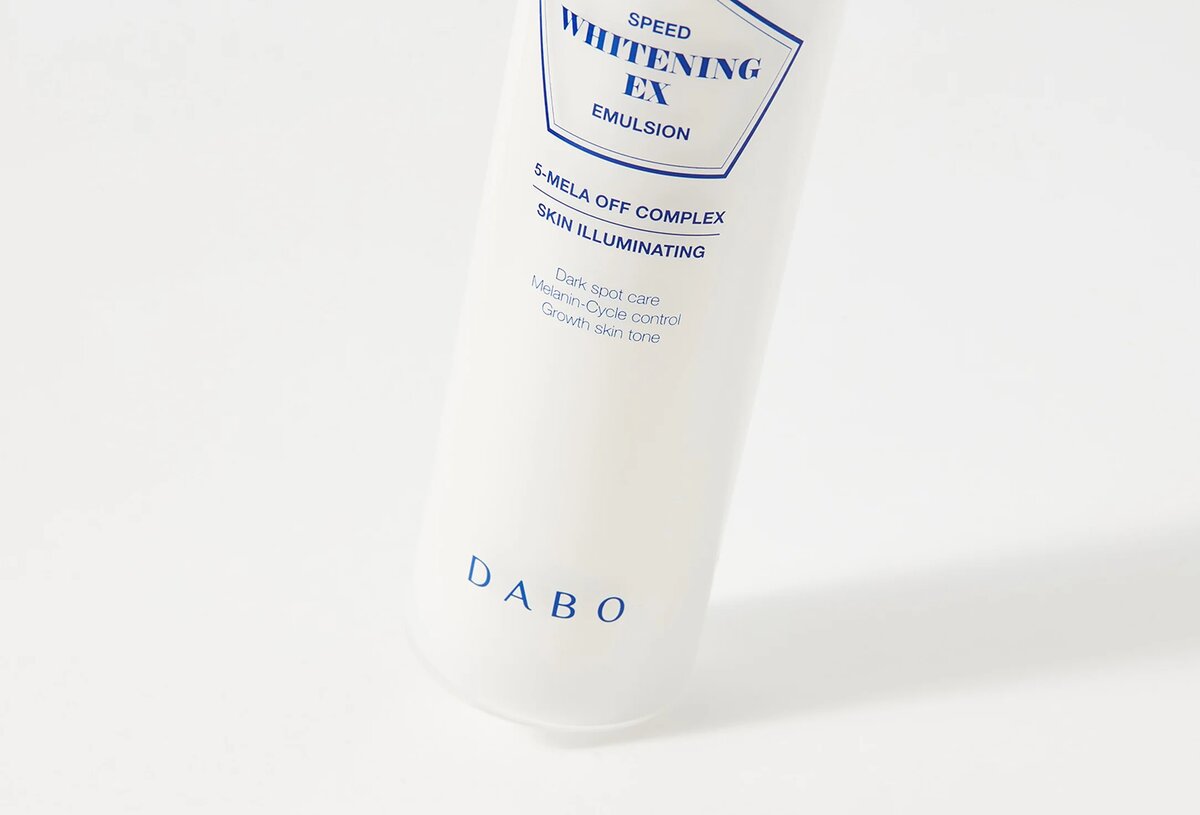 Освежающая эмульсия для лица Dabo niacinamide & tranexamic acid, цена от 1300 руб.