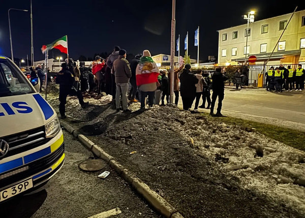    В Стокгольме состоялась траурная церемония в память о верховном лидере Ирана аятолле Али Хаменеи
