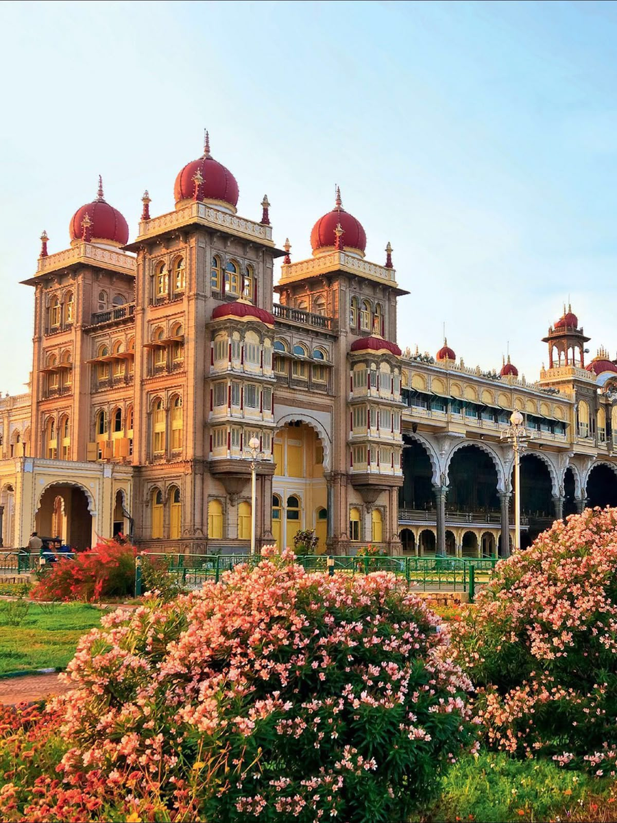 Mysore Palace (Дворец Майсура) — 1912 — Mysuru, India