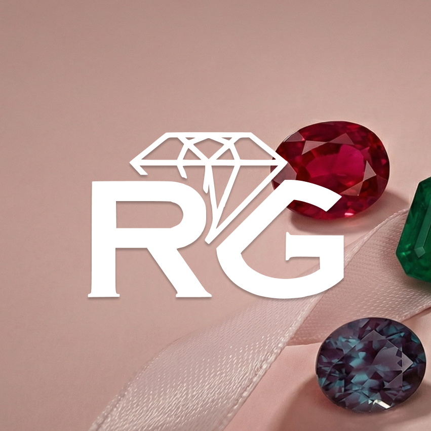 RusGems – бренд, объединивший под собой несколько российских компаний-производителей и поставщиков ювелирного каменного сырья и огранки.
