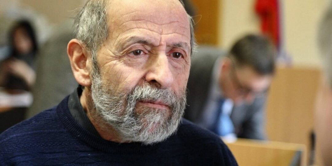 Апелляционный суд оставил в силе решение о признании «экстремистским» сборника статей зампреда «Яблока» Бориса Вишневского