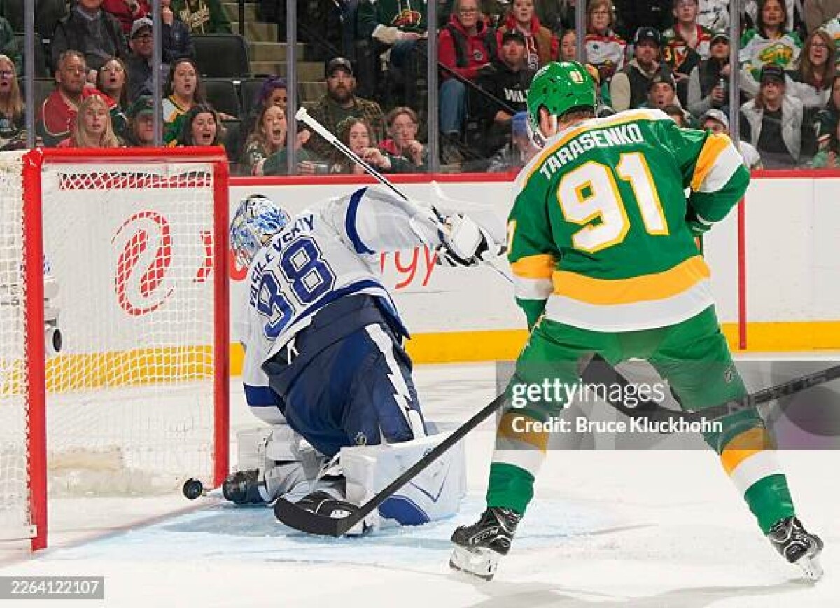     Американцы о «безумном» эпизоде с Василевским и Тарасенко: ты видишь это — и всё равно не веришь