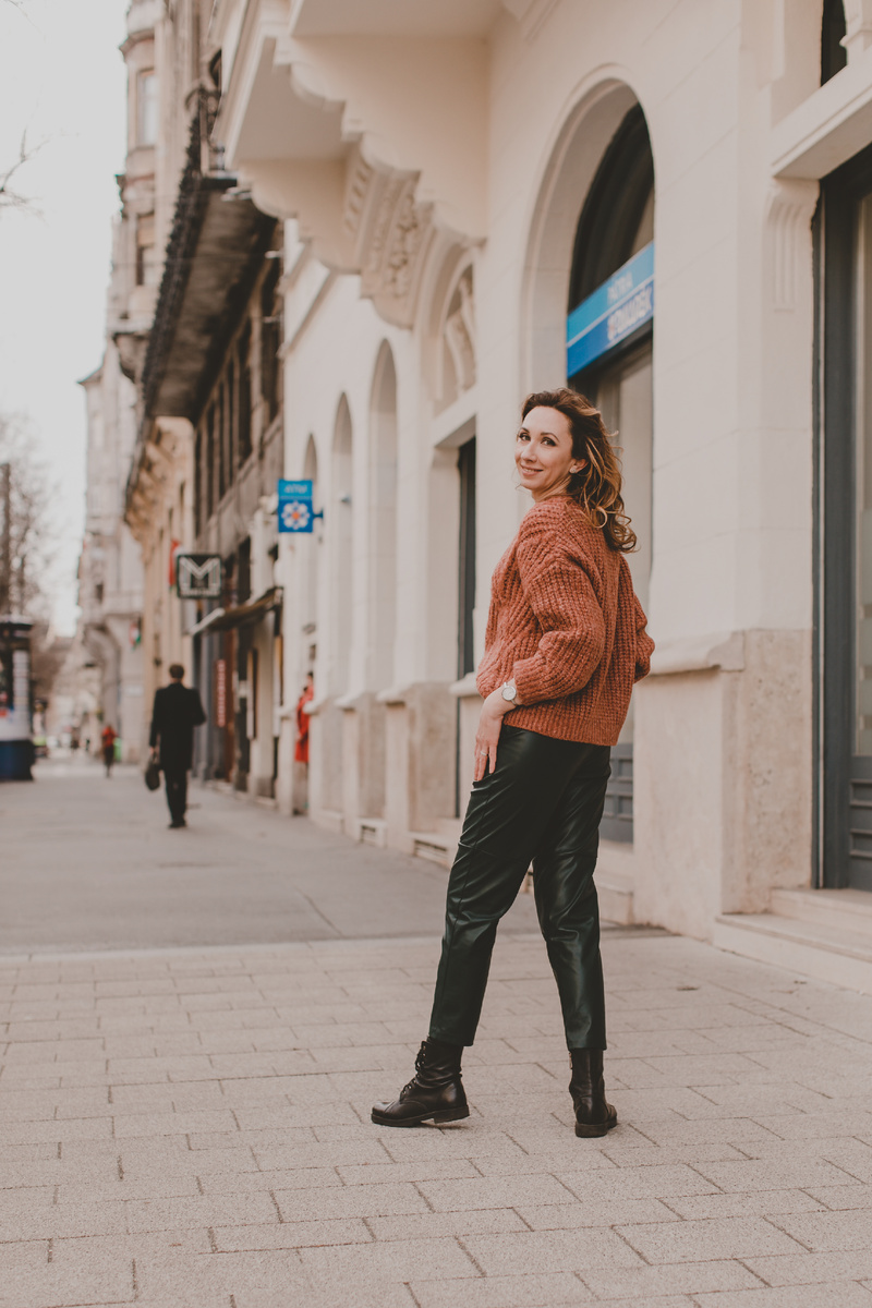 Доктор химических наук Людмила Якимова — для тех, кто хочет понимать, что наносит на кожу