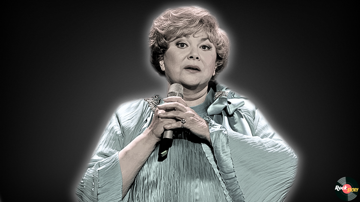 На фотографии: Эдита Пьеха