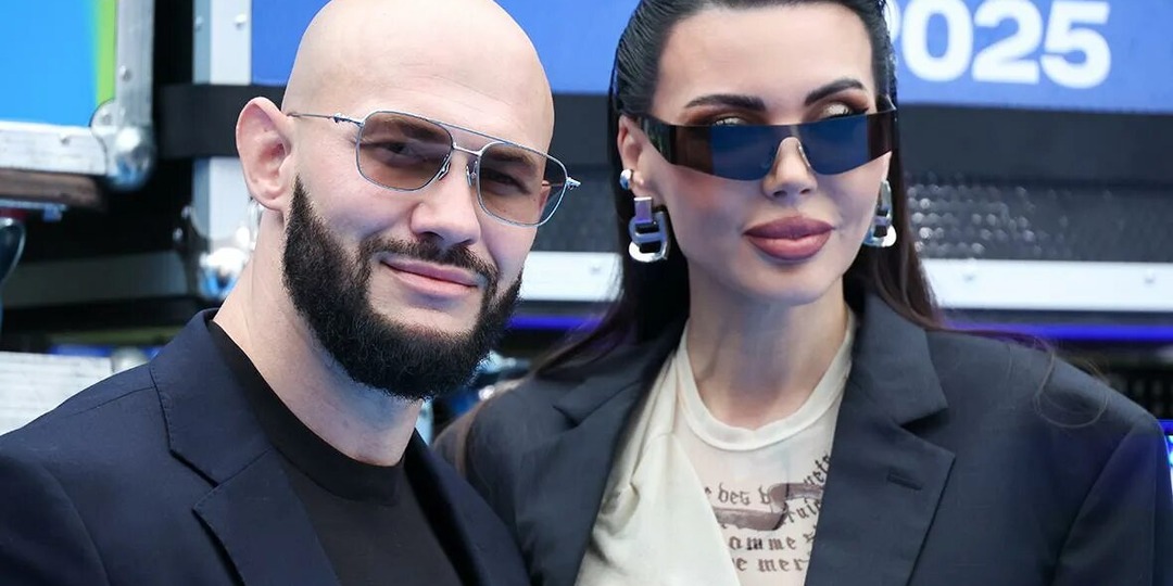 «Я дарила себе цветы сама»: Оксана Самойлова в суде без Джигана — история развода, который делит жизнь на «до» и «после»