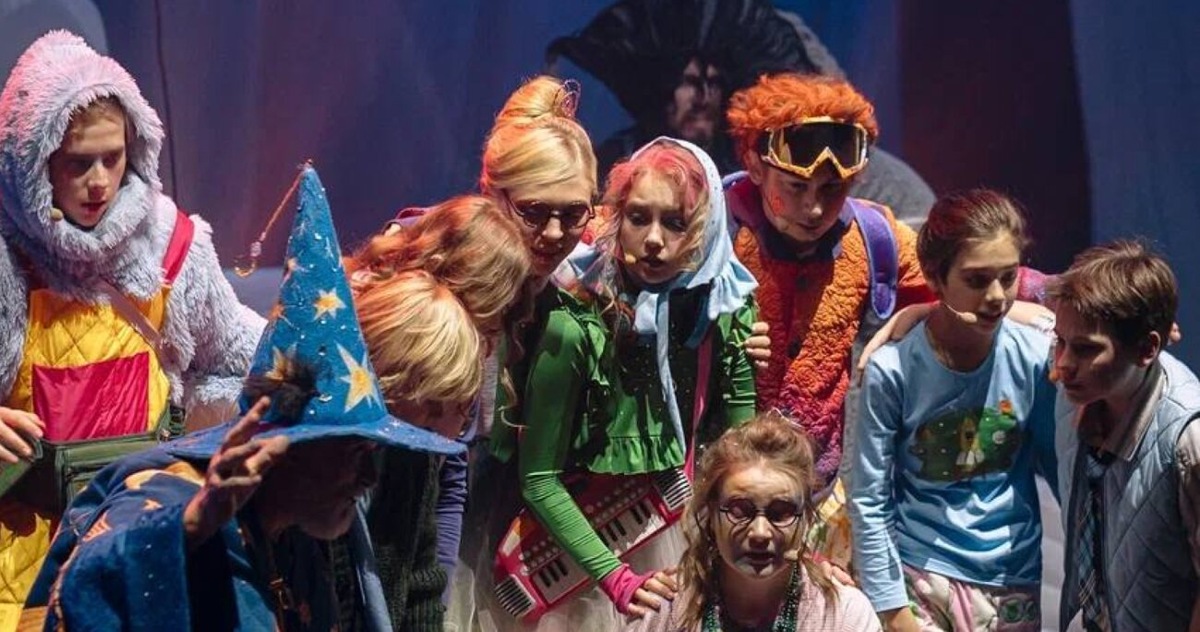 Спектакль "Парабайки" в Москве 15 марта 2026 года.