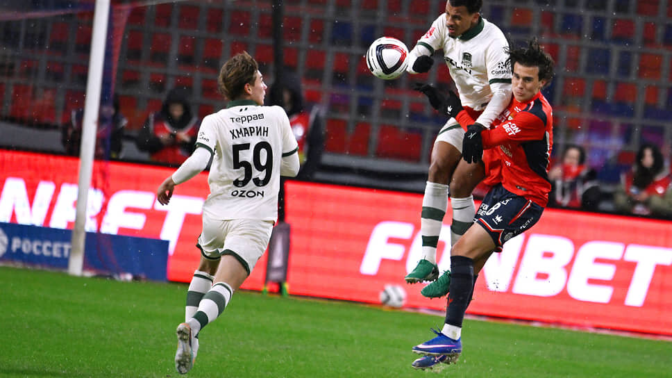 Фото: Антон Новодерёжкин / Коммерсантъ