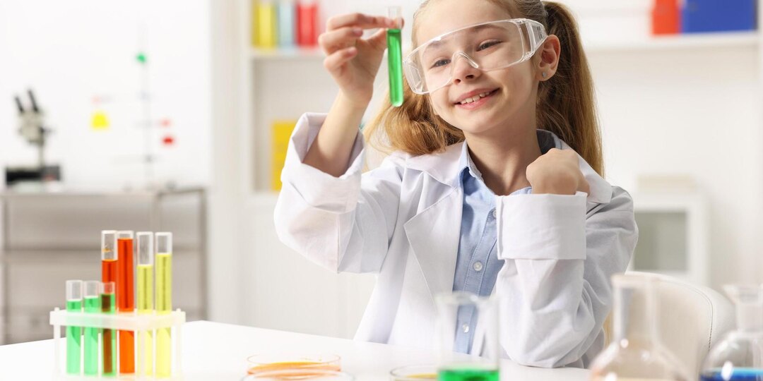 Стереотипы о науке и профессиях формируются у детей в 7 лет
