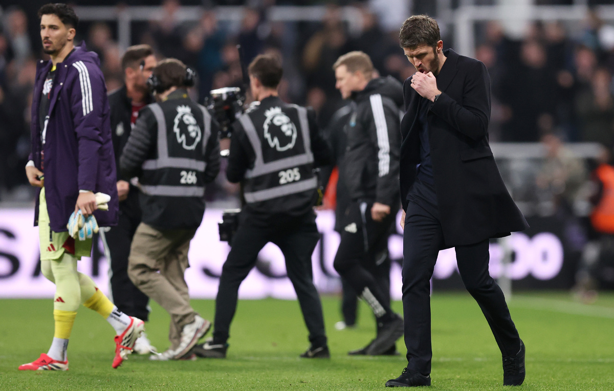    Главный тренер "Манчестер Юнайтед" Майкл Каррик (справа)  George Wood/Getty Images