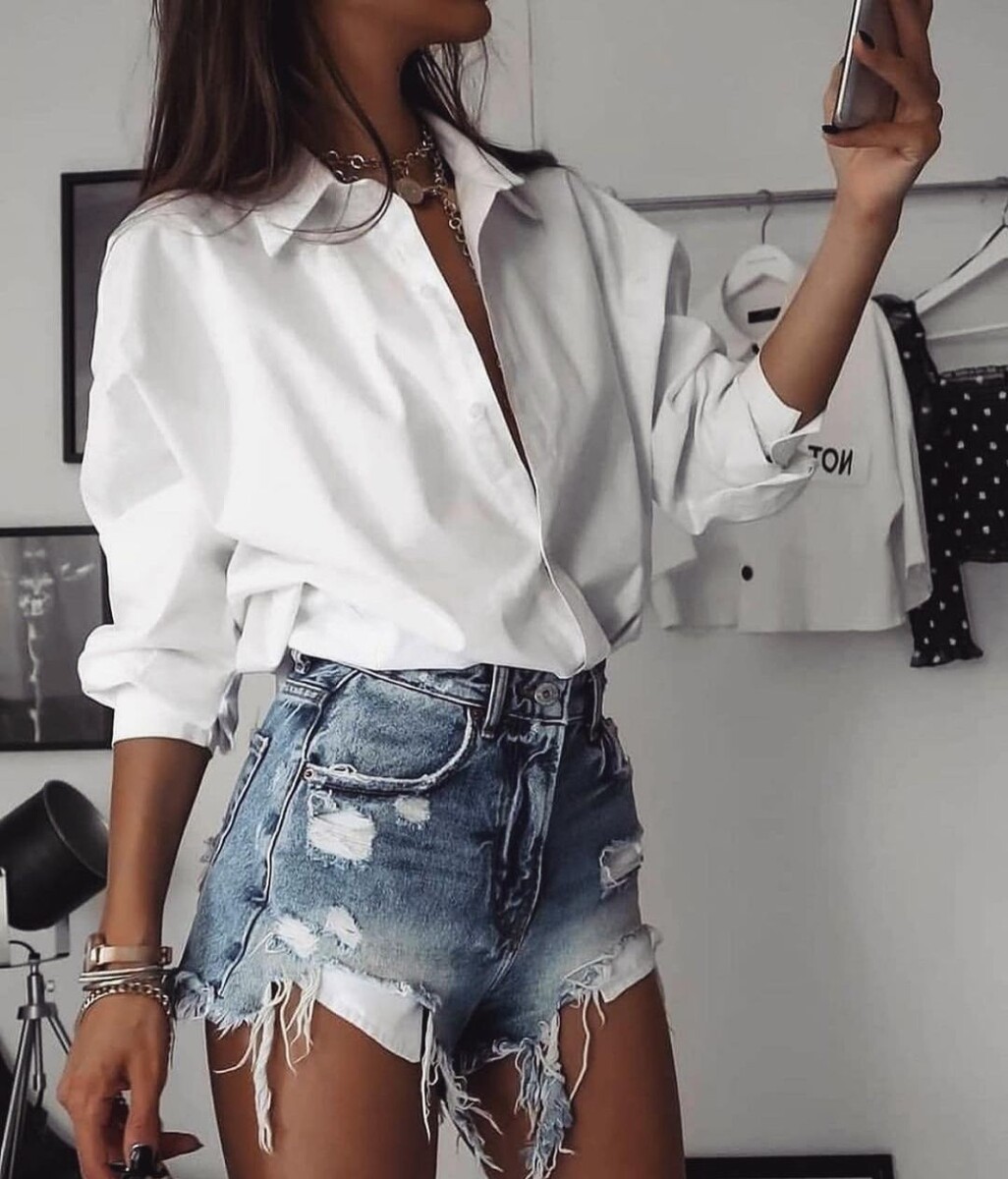 https://www.instagram.com/zara__europe/