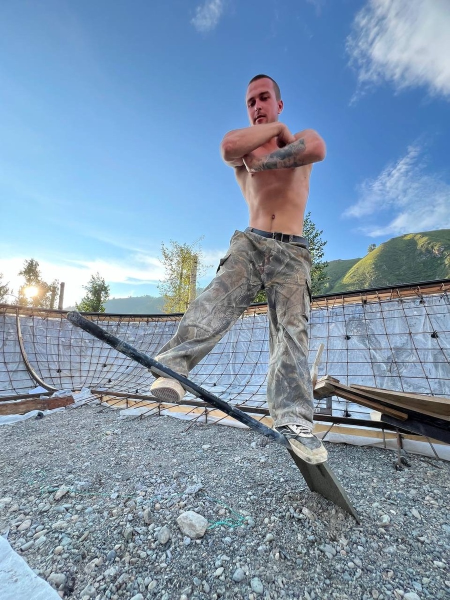    Михаил весьма спортивный молодой человек из личного архива героя(ев) публикации