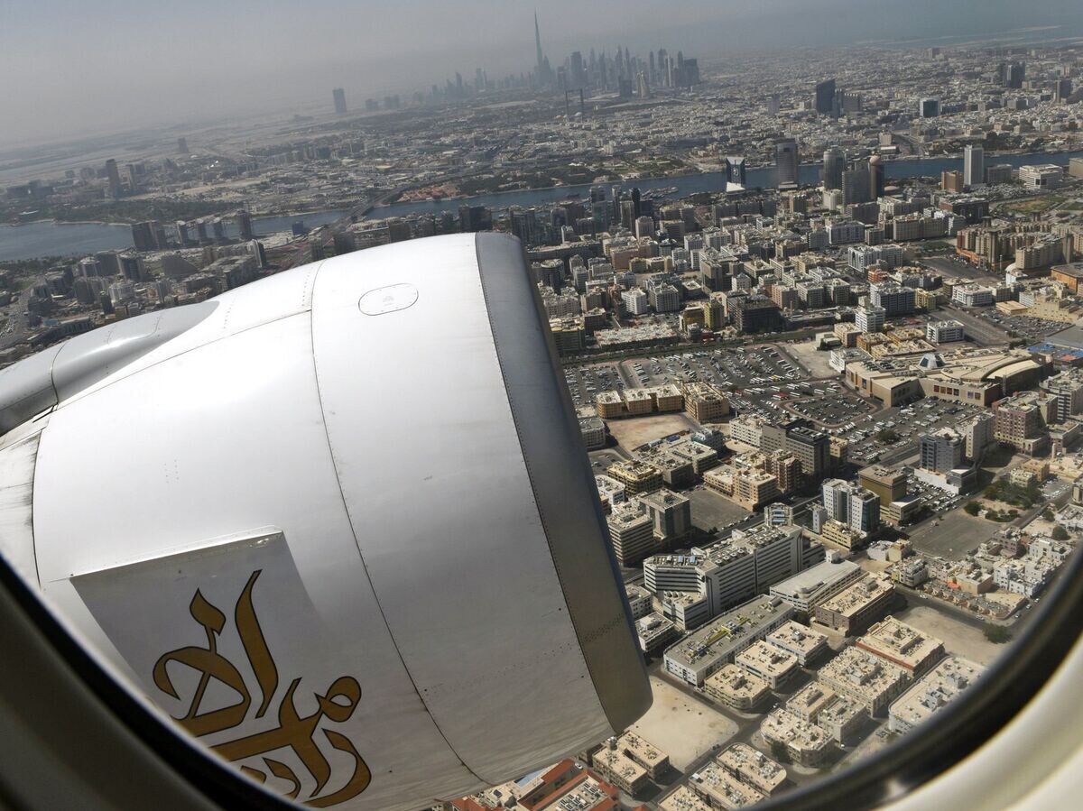    Вид на Дубай из иллюминатора самолета | © РИА Новости / Владимир Вяткин