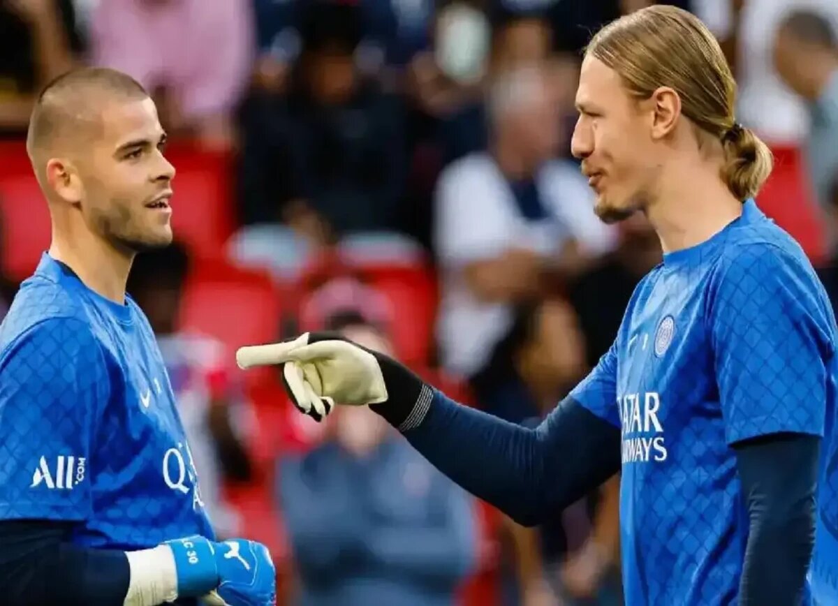     Во Франции о дуэли «c высоким напряжением» между Сафоновым и Шевалье: россиянин в иерархии впереди