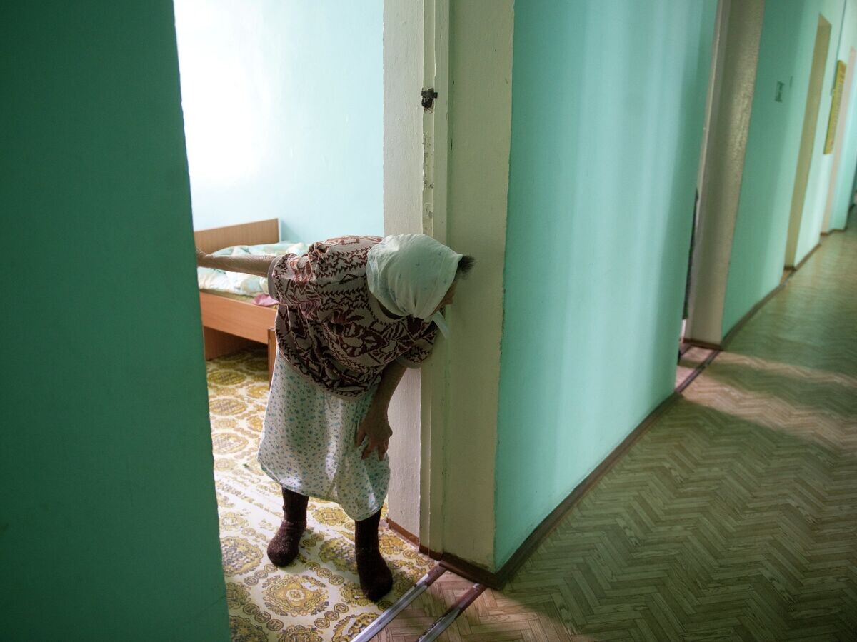    Пожилая женщина | © РИА Новости / Кирилл Каллиников