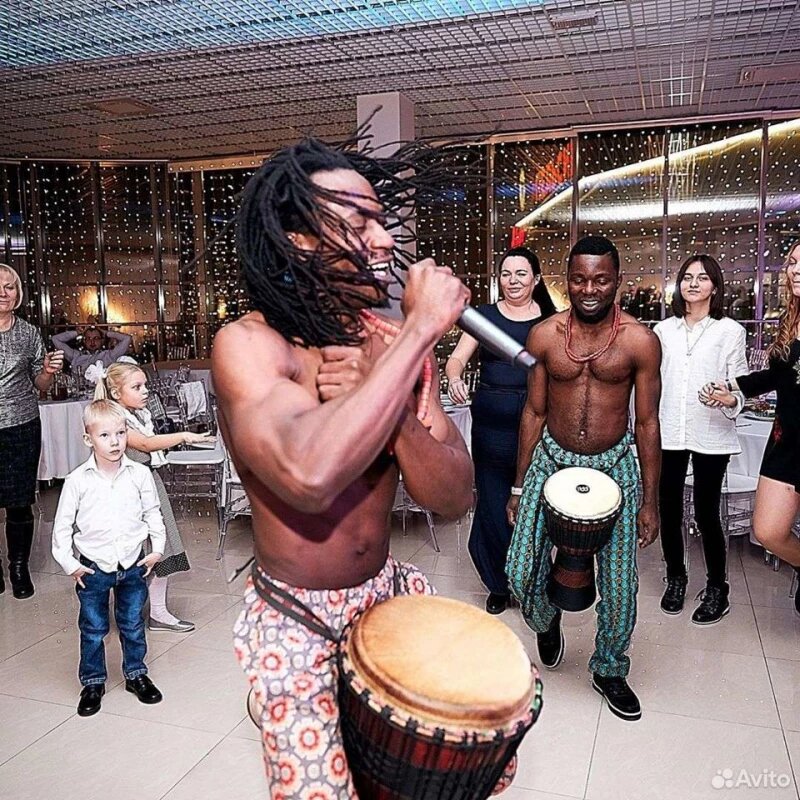 Листайте вправо, чтобы увидеть больше изображений