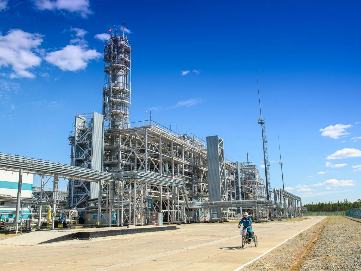     Очищенная вода применяется в технологических процессах добычи