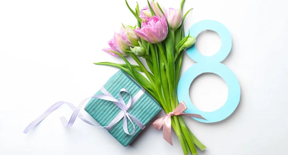 Чего хотят женщины на 8 Марта? Эксперты раскрыли секреты идеальных подарков