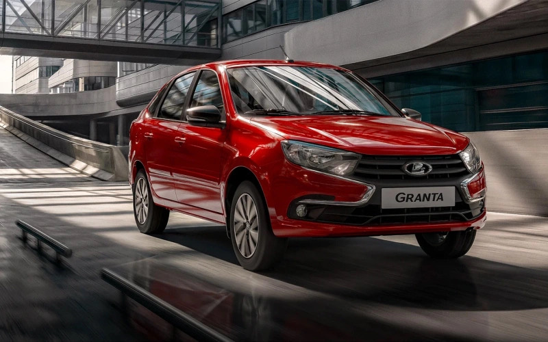 Lada Granta лифтбек (Фото: АвтоВАЗ)