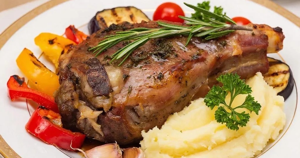 Свинина по царски