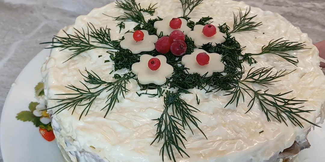 Салат"Семь пятниц" к 8 марта.