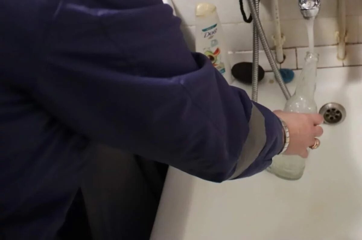    В Хабаровске ищут источник проблем с горячей водой в Красной речке