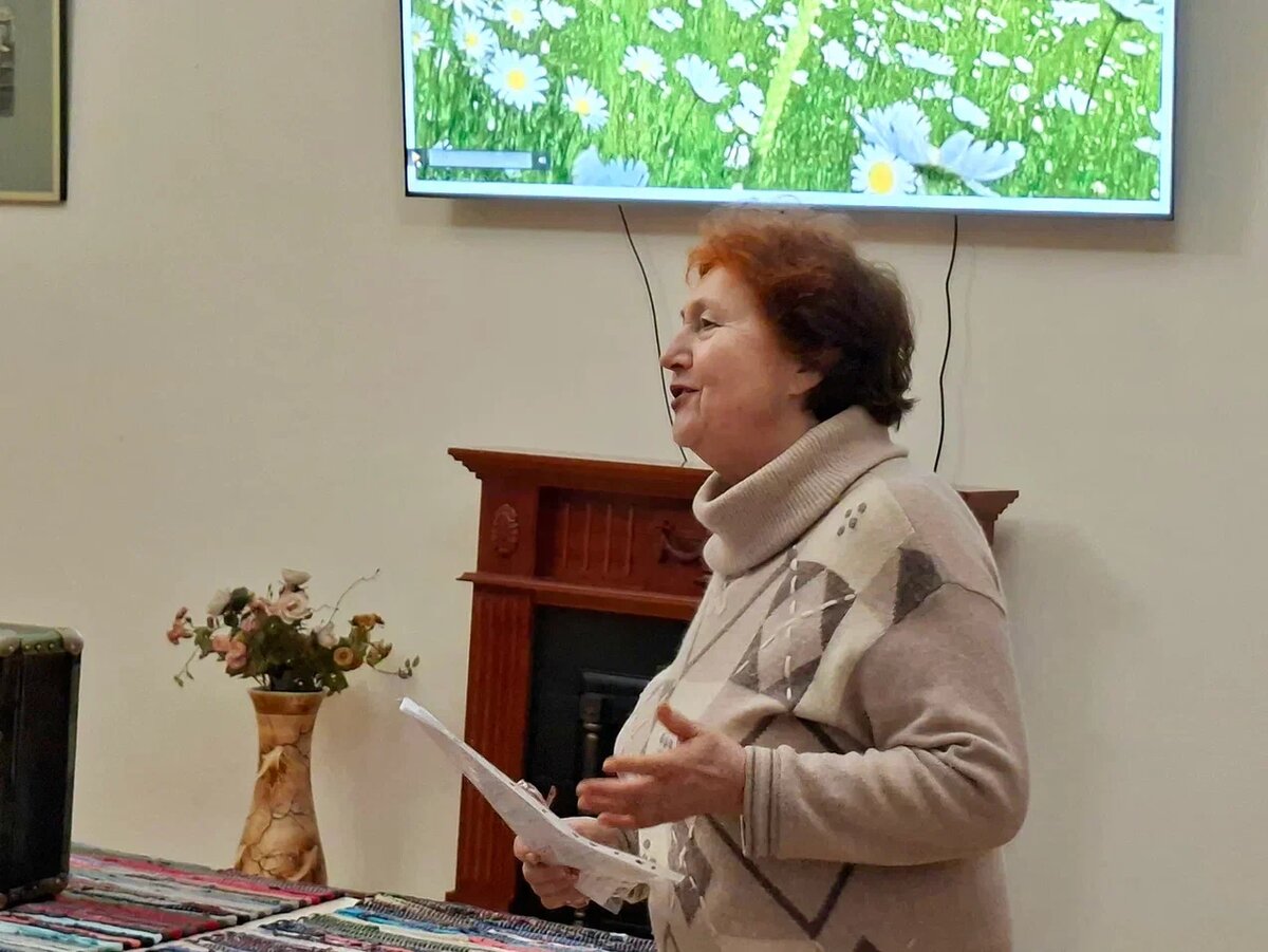 Юлия Петровна Никулина открывает творческий вечер с необычным названием