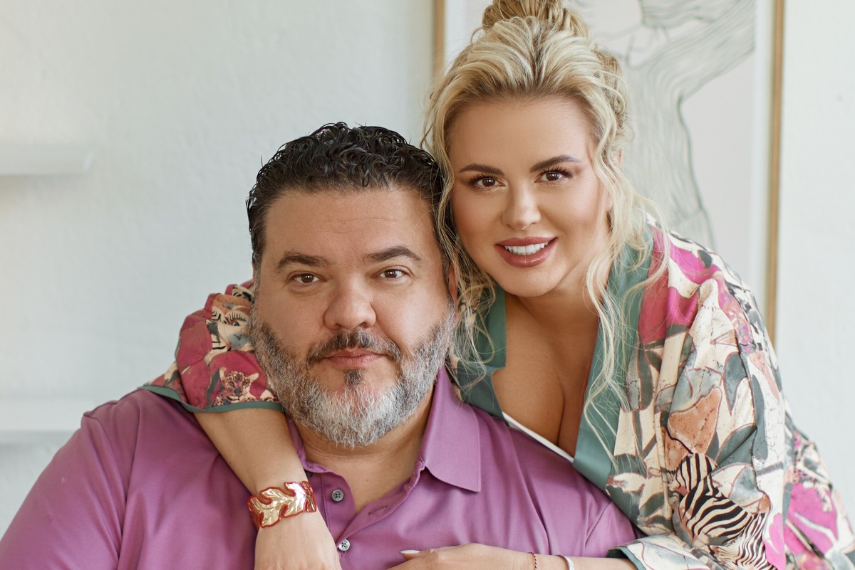     «Теперь свободный парень!»: Анна Семенович заявила, что ее бойфренд развелся с живущей в Германии женой