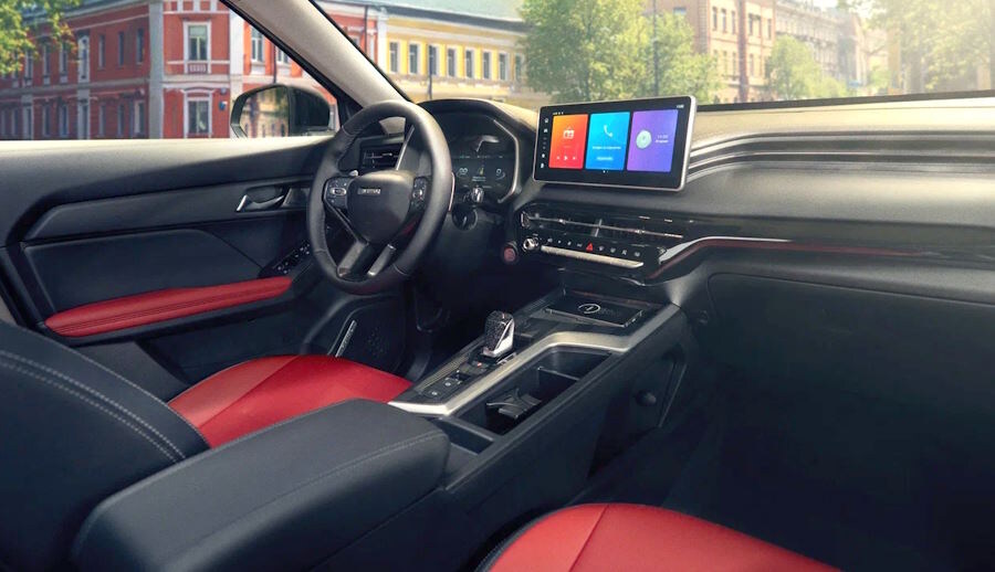 Самая популярная иномарка России получит новый салон и модернизированный мотор