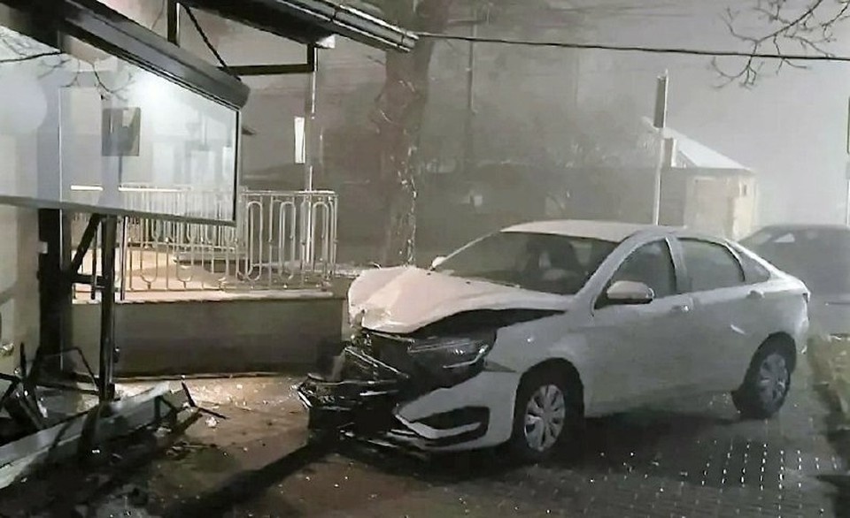    Три человека пострадали в ночном ДТП на перекрестке в Ставрополе. Фото: Госавтоинспекция СК